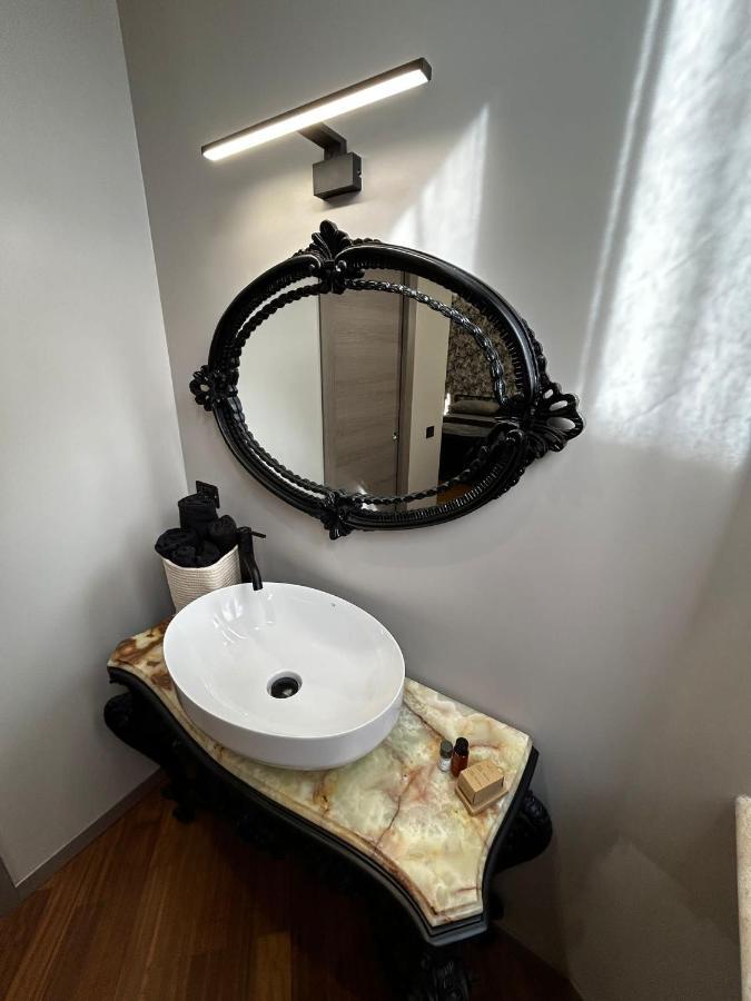 Il Vicolo B&B Giubileo Нетуно Екстериор снимка