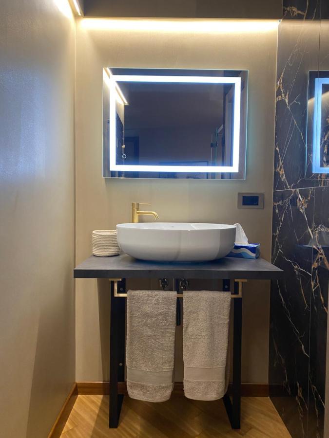 Il Vicolo B&B Giubileo Нетуно Екстериор снимка